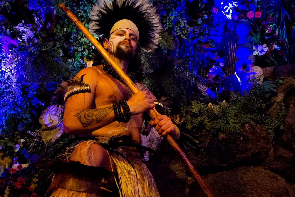 Jantar Show - Bali Hai