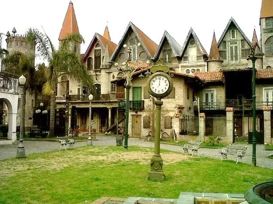 Campanópolis: O Segredo que Buenos Aires Esconde a 35 km