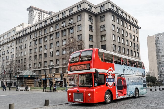City Tour Bus Hop-On Hop-Off: Santiago no Seu Ritmo
