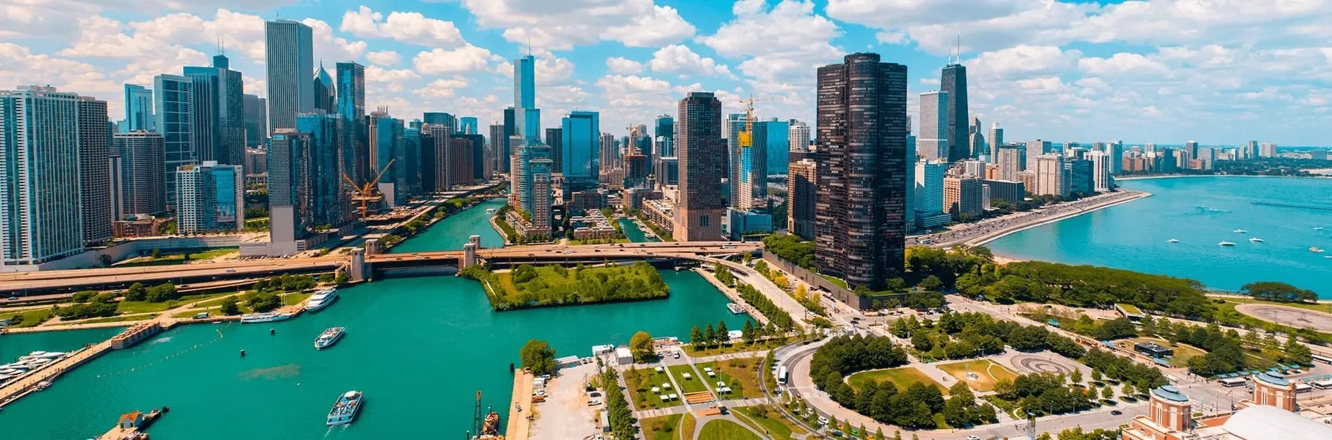 Tour Chicago Casadinho: De Carro e a Pé pelo Coração da Cidade