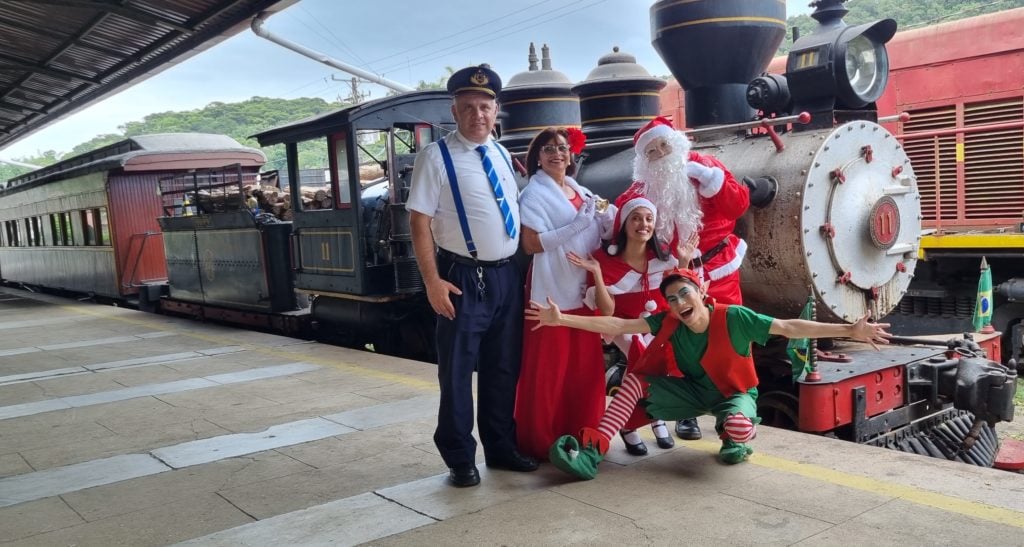 Um Natal Encantador a Bordo do Trem Caiçara em Morretes, Paraná - Morretes .blog